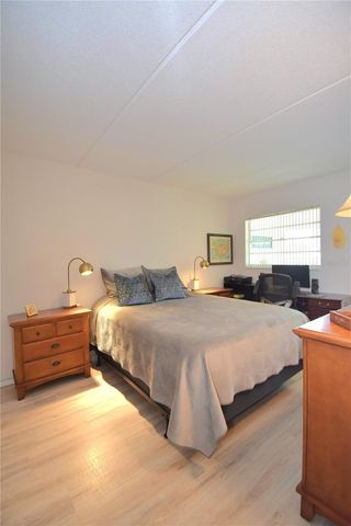 841 PATRICIA AVENUE 202, Dunedin, FL 34698