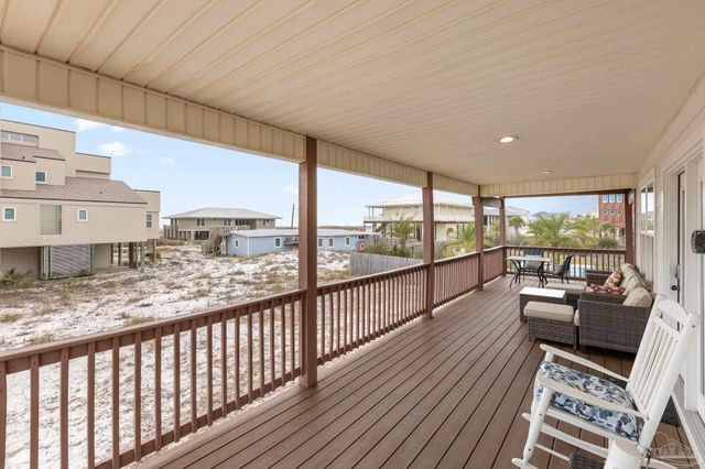 806 Maldonado Dr, Pensacola Beach, FL 32561