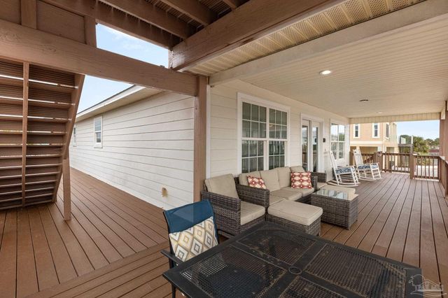 806 Maldonado Dr, Pensacola Beach, FL 32561