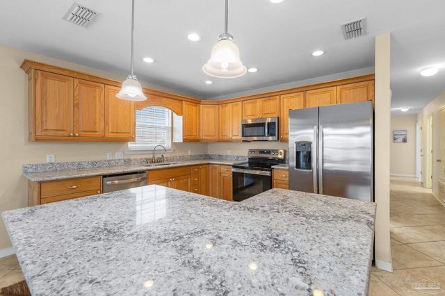 806 Maldonado Dr, Pensacola Beach, FL 32561