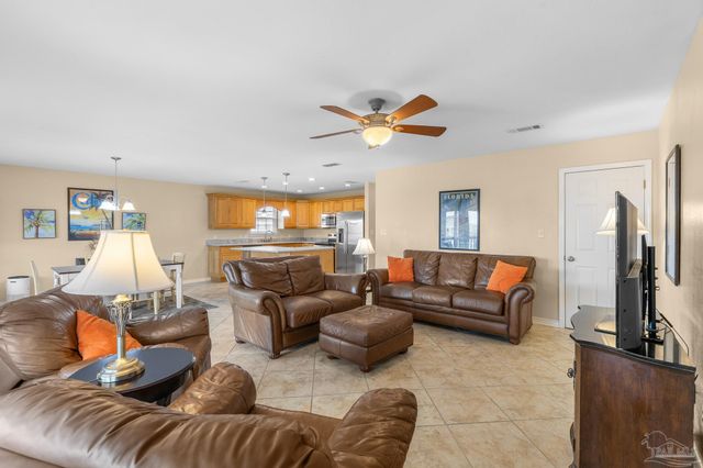 806 Maldonado Dr, Pensacola Beach, FL 32561