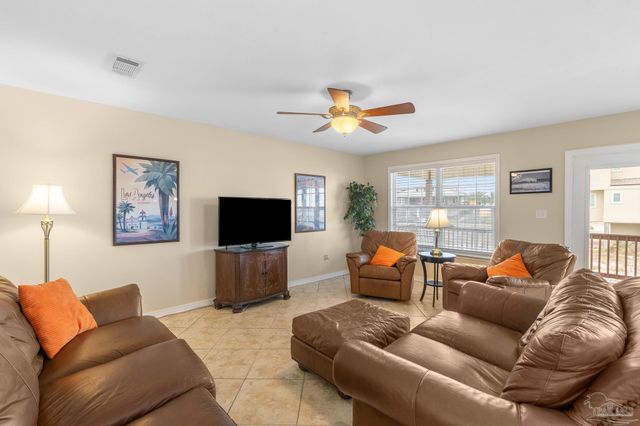 806 Maldonado Dr, Pensacola Beach, FL 32561