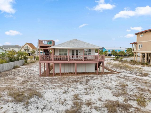 806 Maldonado Dr, Pensacola Beach, FL 32561