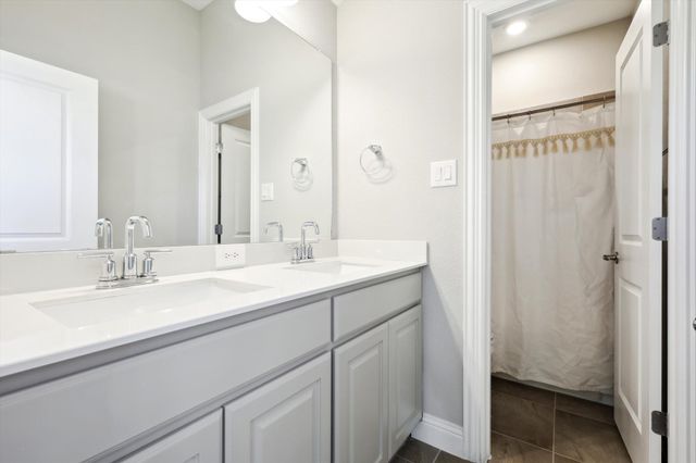 727 Waterbrook Parkway, Argyle, TX 76226