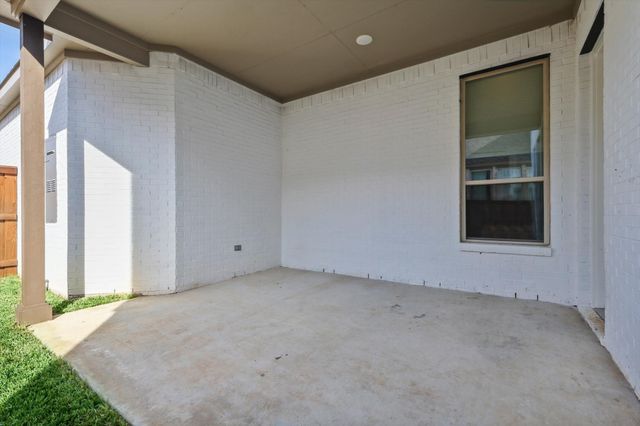 727 Waterbrook Parkway, Argyle, TX 76226