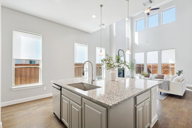 727 Waterbrook Parkway, Argyle, TX 76226