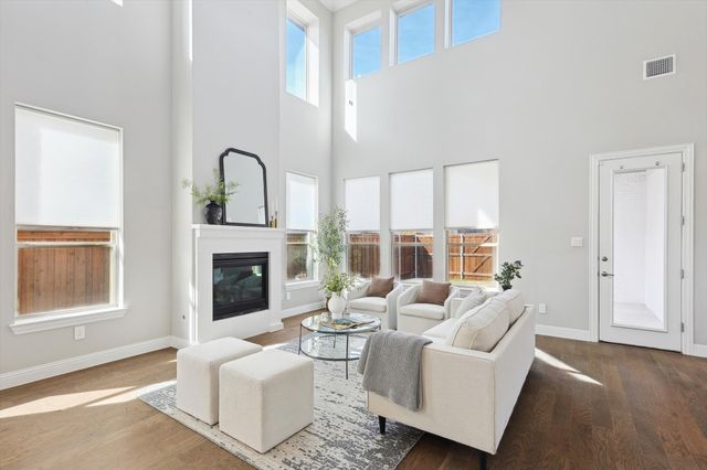 727 Waterbrook Parkway, Argyle, TX 76226