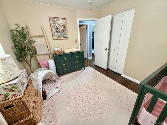 4173 Jackson Street, Dearborn Heights, MI 48125