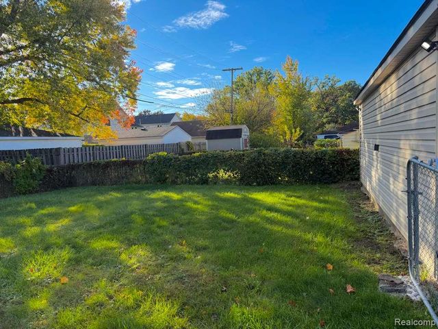 4173 Jackson Street, Dearborn Heights, MI 48125