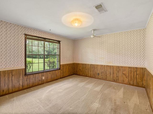 4450 Camp Baker Rd, Leesville, LA 71446