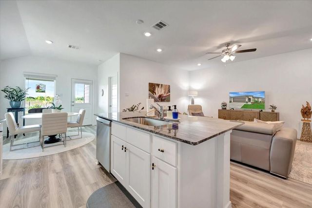 3013 Snowy Egret Drive, Texas City, TX 77590