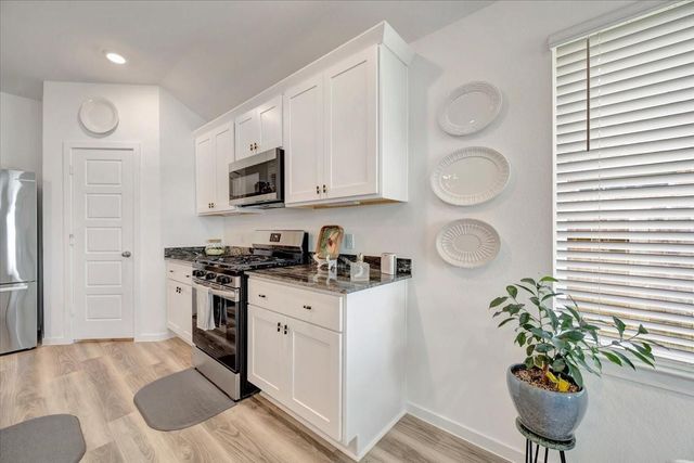 3013 Snowy Egret Drive, Texas City, TX 77590