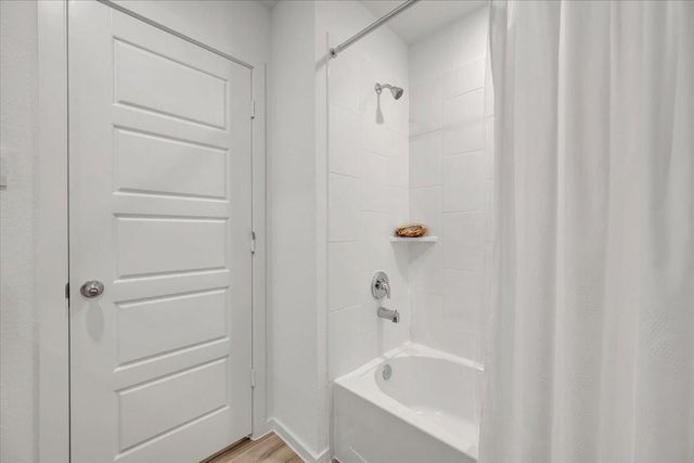 3013 Snowy Egret Drive, Texas City, TX 77590