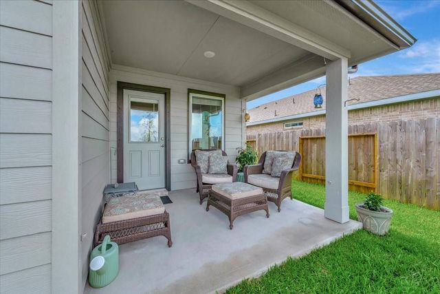 3013 Snowy Egret Drive, Texas City, TX 77590