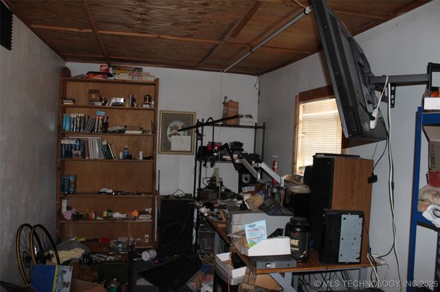 65337 S 220 Road, Inola, OK 74036