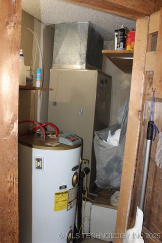 65337 S 220 Road, Inola, OK 74036