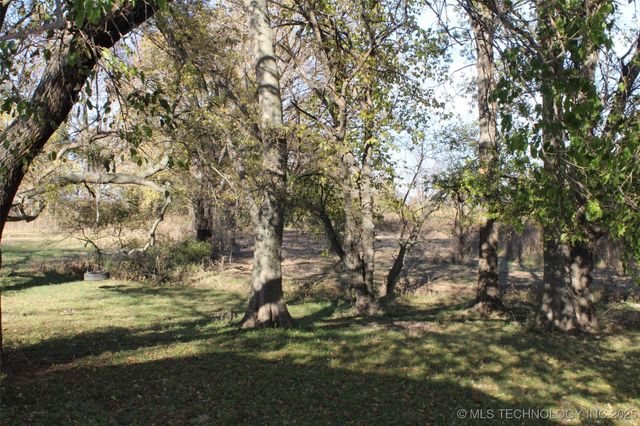 65337 S 220 Road, Inola, OK 74036