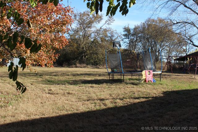 65337 S 220 Road, Inola, OK 74036