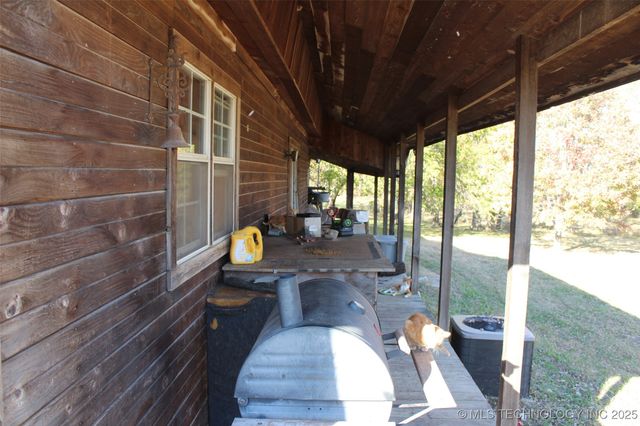 65337 S 220 Road, Inola, OK 74036