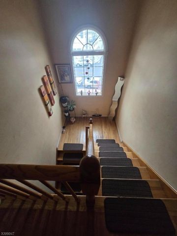 555 1 St Ave, Elizabeth City, NJ 07206