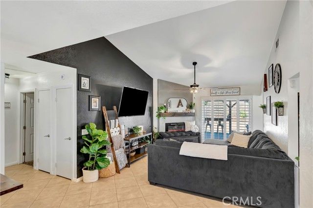 43157 18th, Lancaster, CA 93534