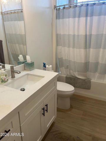 26424 S LAKEWOOD Drive, Sun Lakes, AZ 85248