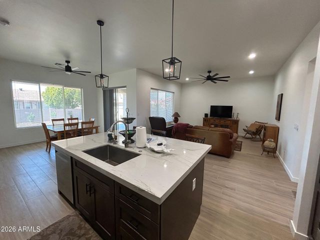 26424 S LAKEWOOD Drive, Sun Lakes, AZ 85248