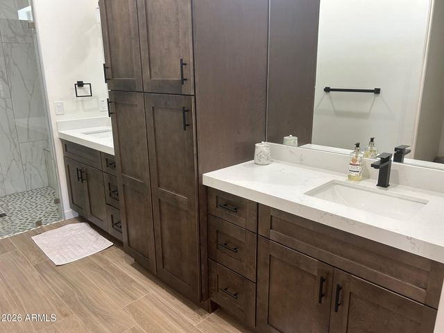 26424 S LAKEWOOD Drive, Sun Lakes, AZ 85248