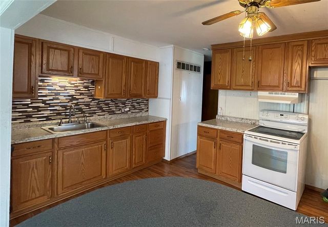 4140 Tesson Street, St Louis, MO 63123
