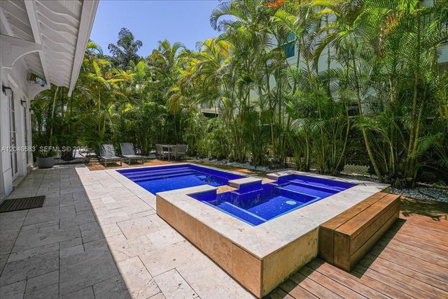 4734 Sunset Drive, Miami, FL 33143