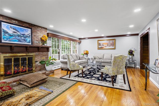 477 Gibbs Pond Road, Nesconset, NY 11767