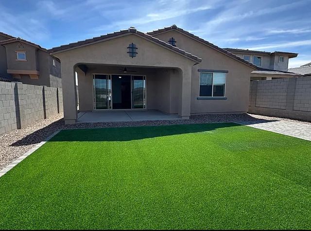 13302 W Eagle Feather Road, Peoria, AZ 85383