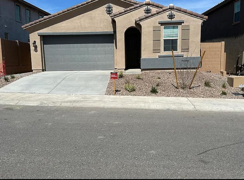 13302 W Eagle Feather Road, Peoria, AZ 85383
