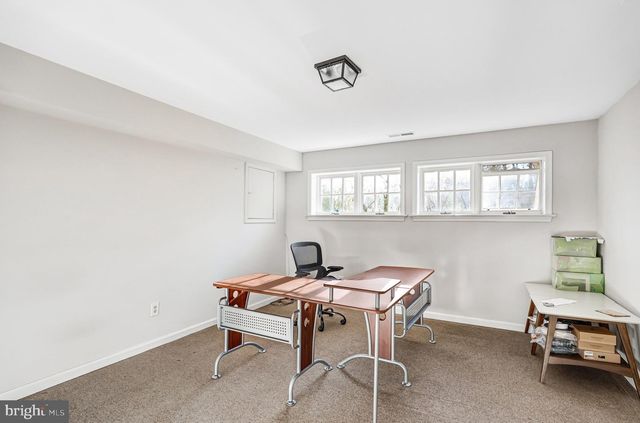 9232 FOREST HAVEN DR, Alexandria, VA 22309