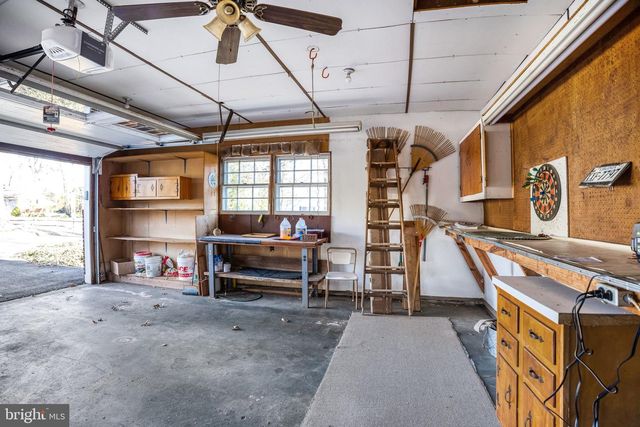 9232 FOREST HAVEN DR, Alexandria, VA 22309