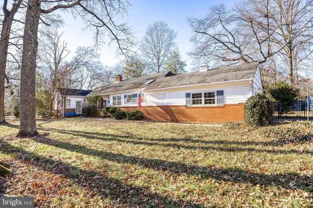 9232 FOREST HAVEN DR, Alexandria, VA 22309