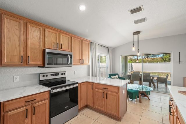 5601 SW 42ND PLACE, Ocala, FL 34474