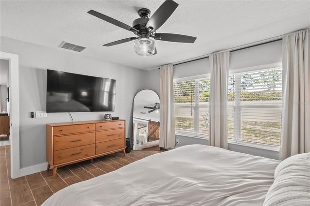 5601 SW 42ND PLACE, Ocala, FL 34474