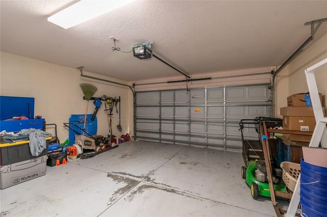 5601 SW 42ND PLACE, Ocala, FL 34474