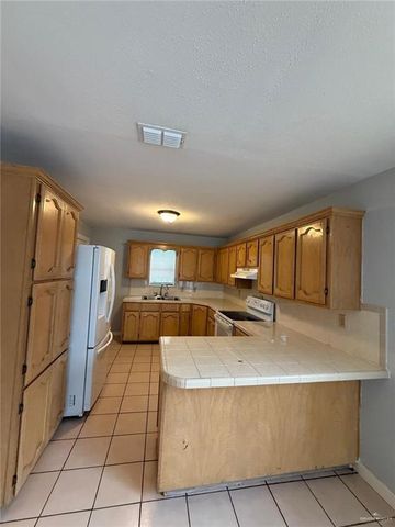 1104 E Business 83, San Juan, TX 78589