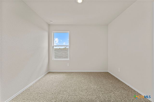 140 Langston Drive, Uhland, TX 78640