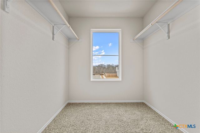 140 Langston Drive, Uhland, TX 78640