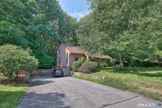 459 Bayberry Drive, Thomaston, CT 06787