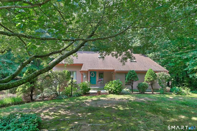 459 Bayberry Drive, Thomaston, CT 06787