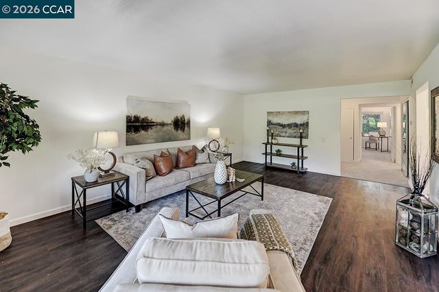 2128 Tice Creek Dr 2, Walnut Creek, CA 94595