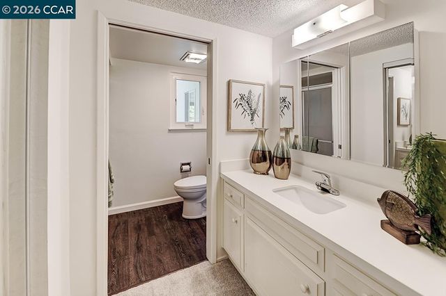 2128 Tice Creek Dr 2, Walnut Creek, CA 94595