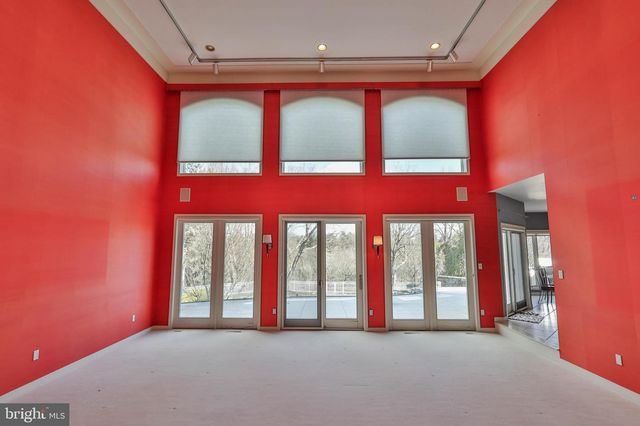 751 BENNER ROAD, Allentown, PA 18104