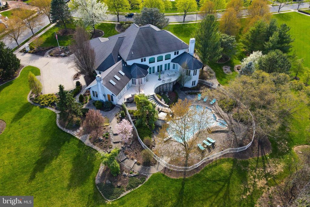 751 BENNER ROAD, Allentown, PA 18104