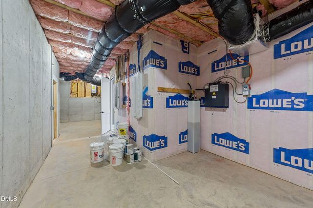 100 Sire Court, Holly Springs, NC 27540