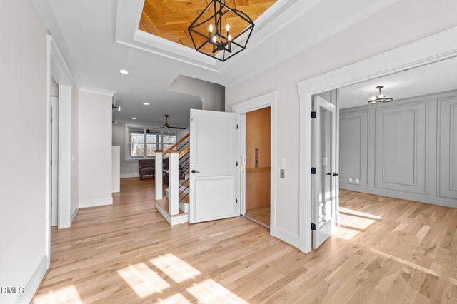 100 Sire Court, Holly Springs, NC 27540